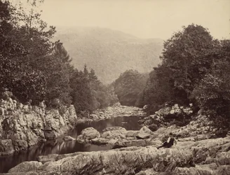 1860年、ベトゥス・イ・コエドのルグウィ川、マイナーズ・ブリッジにて（写真）。