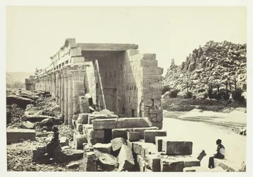 コロネード、フィラエ島、1857年。