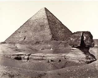大ピラミッドと大スフィンクス、1858年。