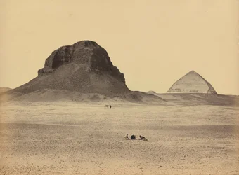ダースホールのピラミッド（東側から）1857年（写真