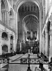合唱団、ノリッジ大聖堂、1924-1926