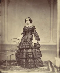 ホフラト・ジョセフィン・レイモンド夫人、1850～60年代。