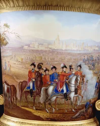 1817年のヴィットーリアの戦いの場面が描かれた、ベルリンの金地の細長いカンパーナの花瓶とウェリントンの礼拝用台座のウェリントンとその将校の詳細