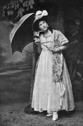 「夏のシャワー」、1911-1912年。