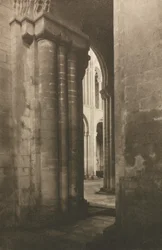 カメラワーク：Ely Cathedral：A Memory of the Normans、1903