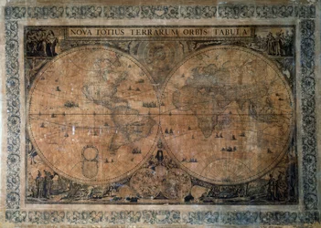 Nova Totius Terrarum Orbis Tabula, double hemisphere world map by Frederick de Wit (1629-1630 - 1706), dedicated to Emperor Joseph I, copper engraving   1463335   ja       japanese Successfully Translated  Original: Portrait of Andrea Frizier Translat: Por
