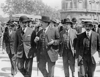 1924年6月7日、パレドルセーでのカルテルデゴーシュの会談後のエドゥアールヘリオ