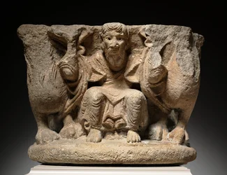 支援する資本に従事