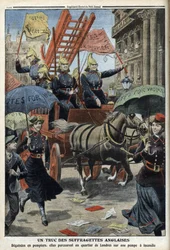 消防士の格好をしたイギリスのサフラジェットたち（1910年4月3日付「Le Petit Journal」より）（エングレーヴィング