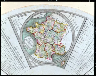 フランスの地図を9つの地域、10の大都市、83の部門に分割して描いたファン、1790年