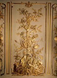 Hotel des Etats du Languedoc（金色の木材）のダイニングルームからの狩猟シーン、木製パネル