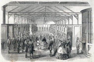 ウジェニーと皇太子がフランス銀行を訪れた1866年6月23日 - - Le MONDE Illustrous DU 07/07/1866に掲載された刻印