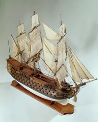 フランス海軍の船籍であるロイヤル・ルイ（Royal-Louis）号の模型。18世紀 パリ、海洋博物館