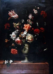 石の花瓶に生けた花の静物画