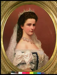1867年、ハンガリーの衣装を着たバイエルン州のエリザベス女王（1837〜98年）