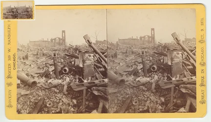 1871年、1871年のシカゴ火災後のマンモスストアオブフィールド＆レイターの遺跡の立体写真（カードマウントのbw写真）