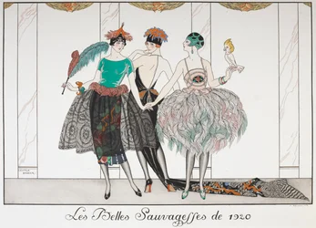 Les Belles Sauvagettes de 1920. エキゾチックなドレスを着た 3 人の女性が一列に並んでいます。