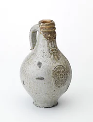 ベラルミン水差し、1660〜70年頃（塩釉石器）