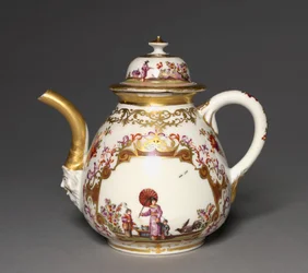 ティーポット、マイセン磁器工場、1723-24年頃