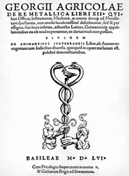 バーゼルで出版されたGeorg PawerまたはGeorgius Agricola (1494-1555)のDe re metallica (On the nature of metals)のタイトルページ。