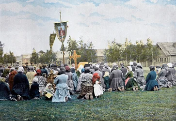 ロシアの村の宗教的行列、c1890