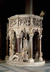 座長。ジョヴァンニ・ピサーノ（1248-1314）による大理石の彫刻。1302-1311年 イタリア、ピサのカテドラル（Duomo di Santa Maria Assunta di Pisa)