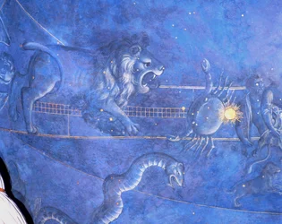 1442年7月4日の夜に星を通過する太陽の道、祭壇の上の軒裏からのレオ、ガン、ハイドラの詳細、1430年頃（85088の詳細）