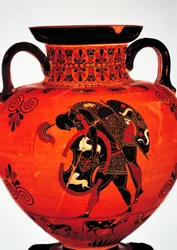 紀元前6世紀のギリシャ文明、黒絵陶器。アキレスの遺体を運ぶエイジャックスを描いたアンフォラ。