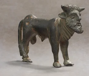 紀元前500～450年頃のギリシャ製ブロンズ像。