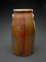 チャーン、c。 1880-1905（すべり釉石器）