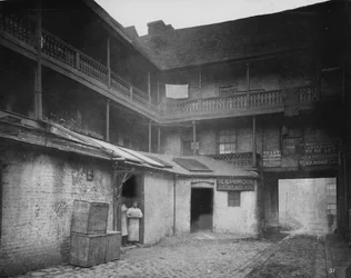 ホワイトハートインヤード、サザーク、1881年