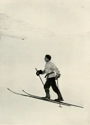 リュート。 Tryggve Gran、c19101913、1913