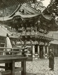 The Yomei Gate at Nikko, 1910. 