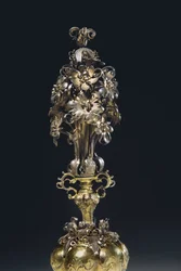 メディンゲンミネルバカップ、1650年頃（シルバー＆ヴェルメイユ）