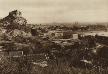 メキシコ：マサトランの港（モノクロ写真）
