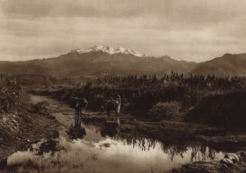 メキシコ：イスタシワトル（モノクロ写真）