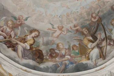 天使、ミュージシャンの天使とプット、永遠の父との楽園の詳細、1623-34年（3496185の詳細）