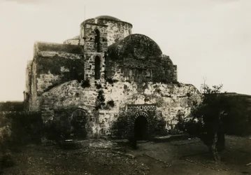アギオス・ヴァルナヴァス修道院（キプロス、エンゴミ） 写真：Camille Enlart（パリ