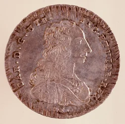 ナポリの銀製ピアストラ：スペインのカルロ3世（シャルル3世）の時代（1716-1788）と肖像。1750.直径4cm ナポリ、ムゼオ・アルケオロジコ