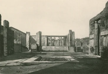 カッシアハウスのアトリウムそのまま（グラビア）