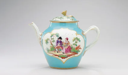 ウスターティーポットとカバー、1770年頃