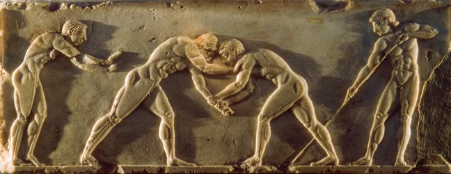 紀元前6世紀の浅浮彫に描かれた古代ギリシャの競技者。国立考古学...