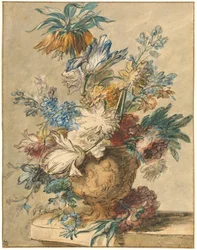 テラコッタ花瓶の春の花の花束