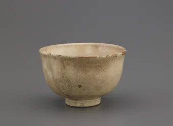 Karatsu ware tea bowl