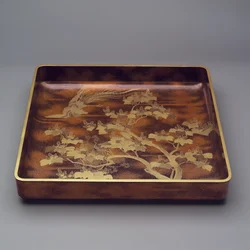 着物皿、1868-1912（漆木材）