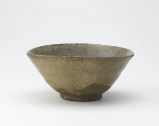 茶碗、島根県松江、江戸時代（灰釉石器粘土）