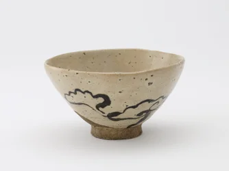 江戸時代の不朽の菌の絵柄が入った茶碗18〜19世紀（釉薬の下に鉄の顔料を入れた石器）