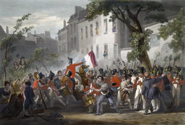 7月29日、イタリア大通りで民衆と友愛する第5線