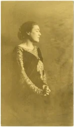 ファニー・ハースト 1909年～20年頃（ゼラチンシルバー写真