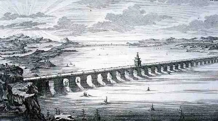 ヨハン・アダム・デルゼンバッハ（1687-1765）が1721年に彫った「Entwurf einer historischen Architektur」より、中国の仏州と煙台の間にある中国大橋。